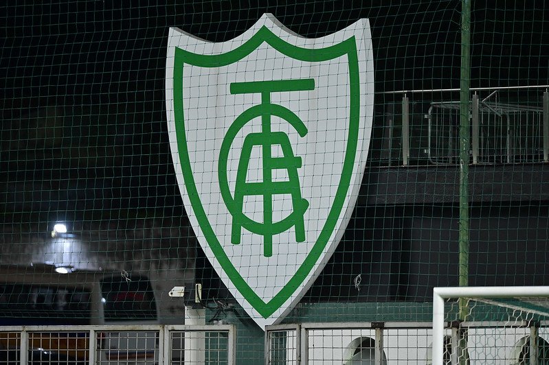 Escudo do América (foto: Mourão Panda/América)