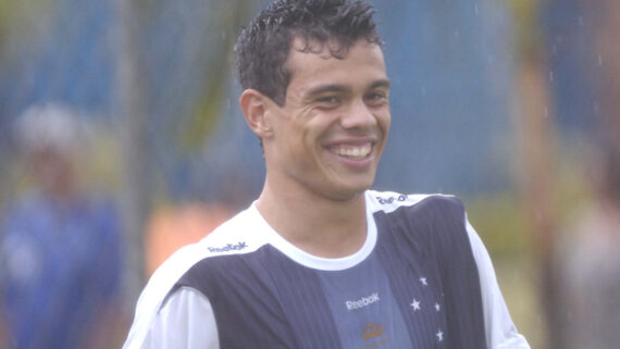 Bernardo, ex-jogador de Vasco e Cruzeiro (foto: Jorge Gontijo/EM/DA Press)