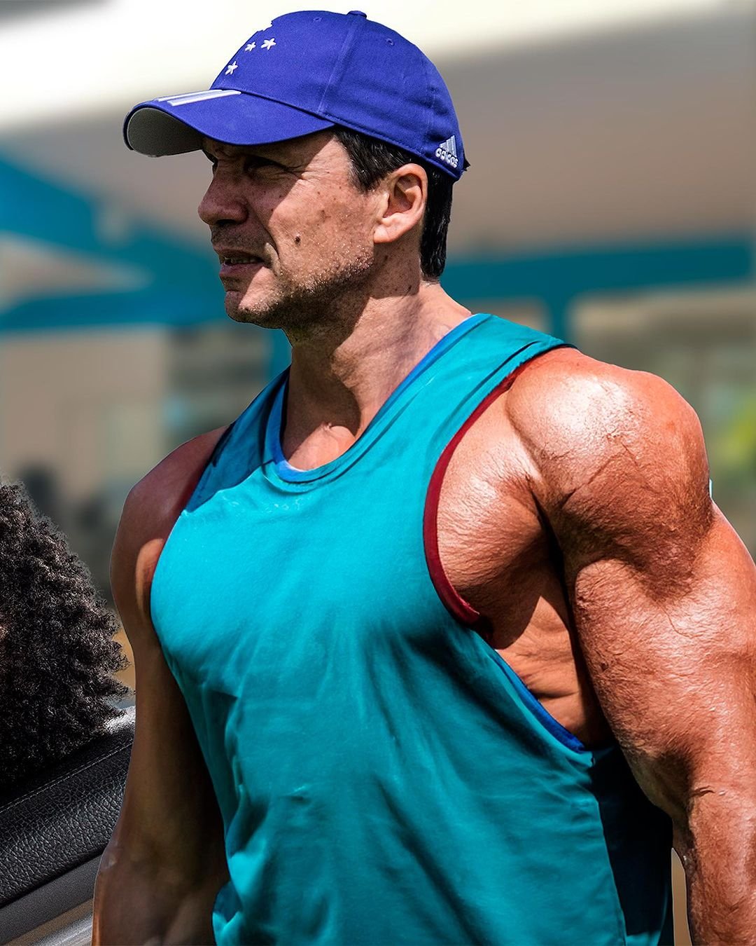 Zé Ricardo fisiculturista