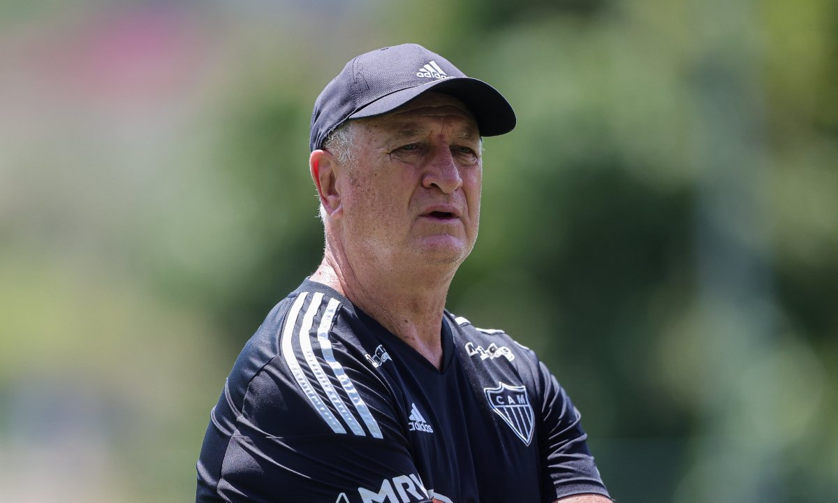 Felipão em treino do Atlético (foto: Pedro Souza/Atlético)