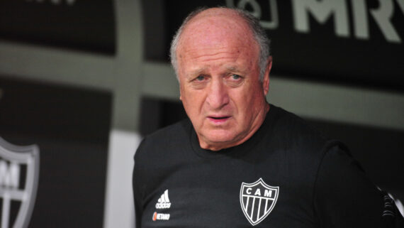 Felipão em Atlético 1 x 2 Coritiba, na Arena MRV (foto: Alexandre Guzanshe/EM/DA.Press)