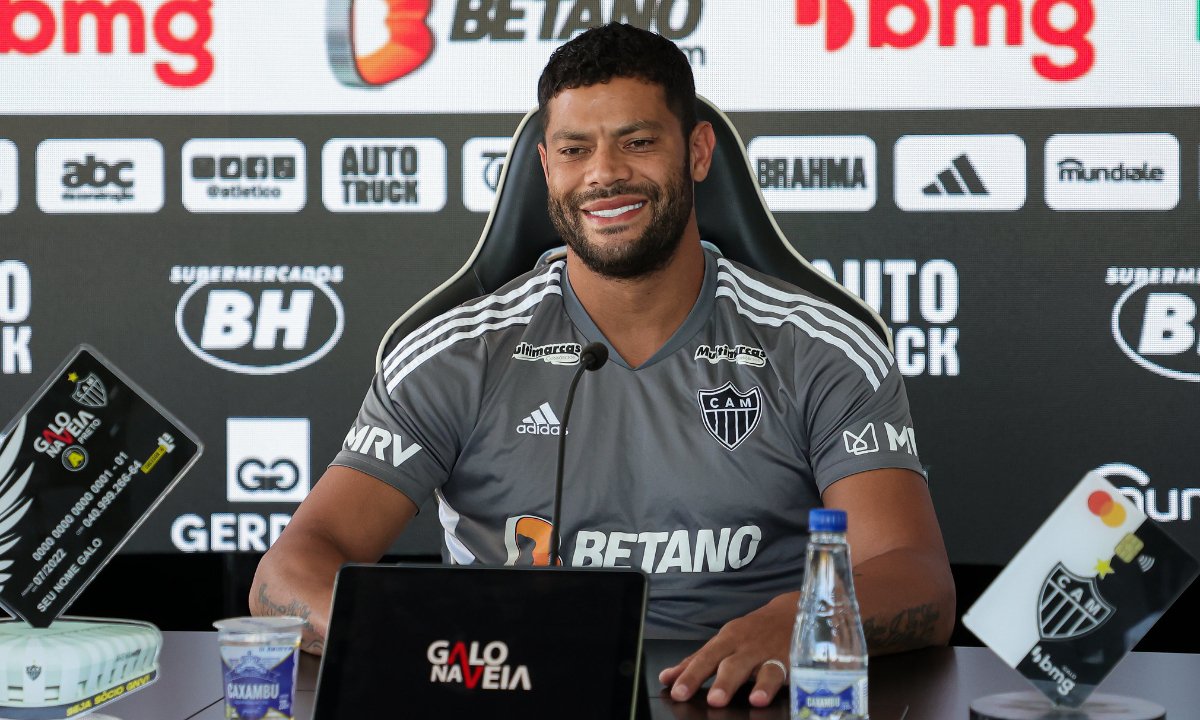 Hulk em entrevista coletiva no Atlético (foto: Pedro Souza / Atlético)