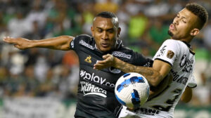 João Victor em ação pelo Corinthians - Crédito: 