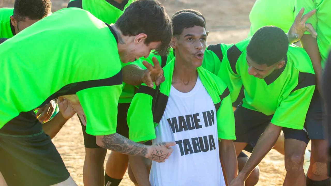 Imagem da gravação da nova série de Luva de Pedreiro, no HBO Max