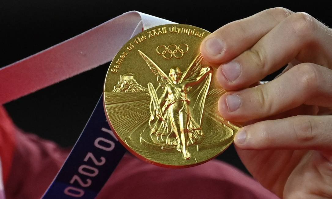 Medalha de Ouro da Olimpíada de Tóquio 2020 (foto: ALEXANDER NEMENOV / AFP)