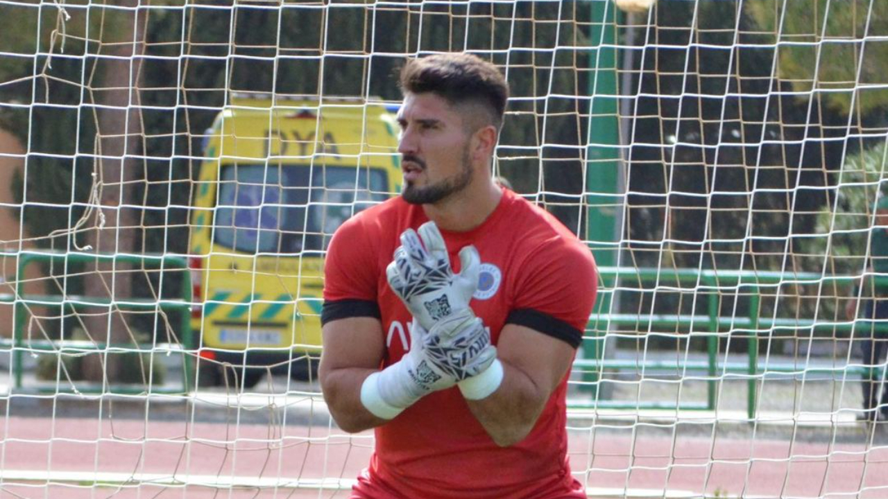 Goleiro troca futebol por OnlyFans e anuncia primeiro filme adulto < No  Ataque