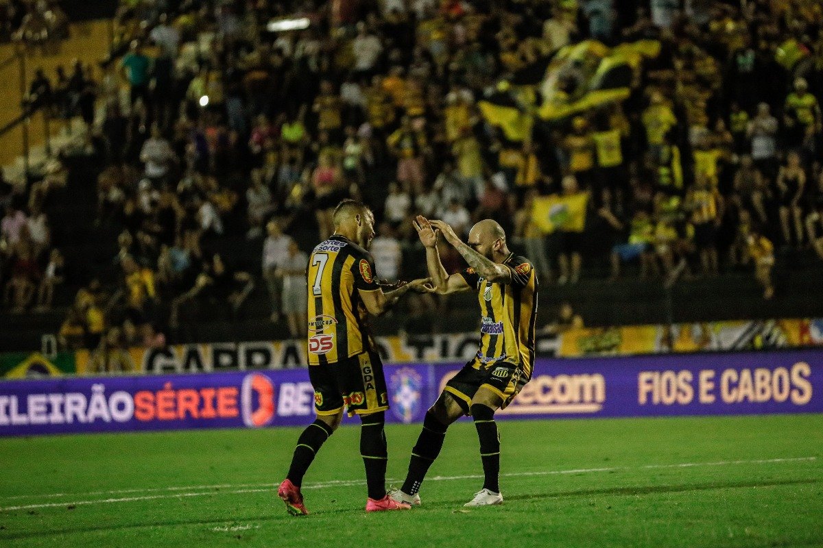 Jogadores do Novorizontino (foto: Gustavo Ribeiro / Novorizontino)
