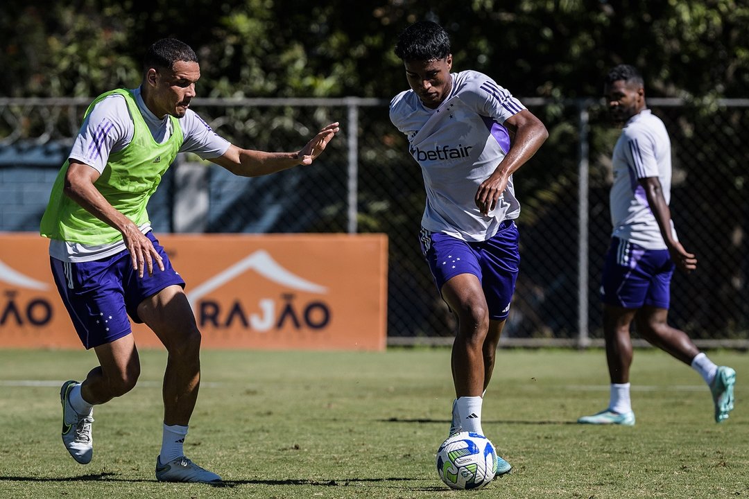 Atacante Ruan Índio em treino do Cruzeiro (foto: Gustavo Aleixo/Cruzeiro)