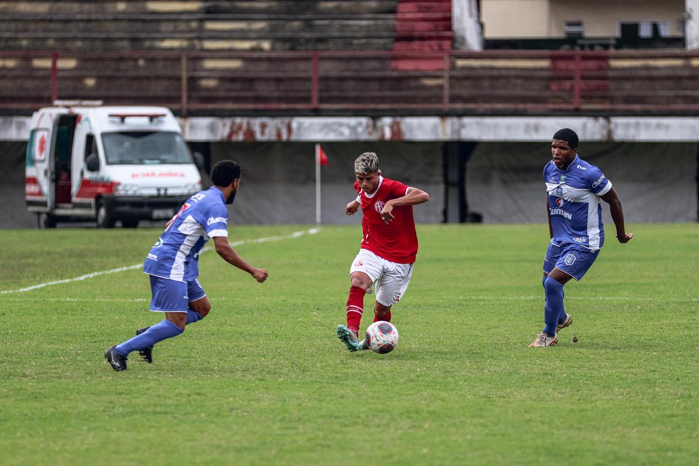 América e Olaria pela semifinal da Copa Rio (foto: Divulgação/Copa Rio)