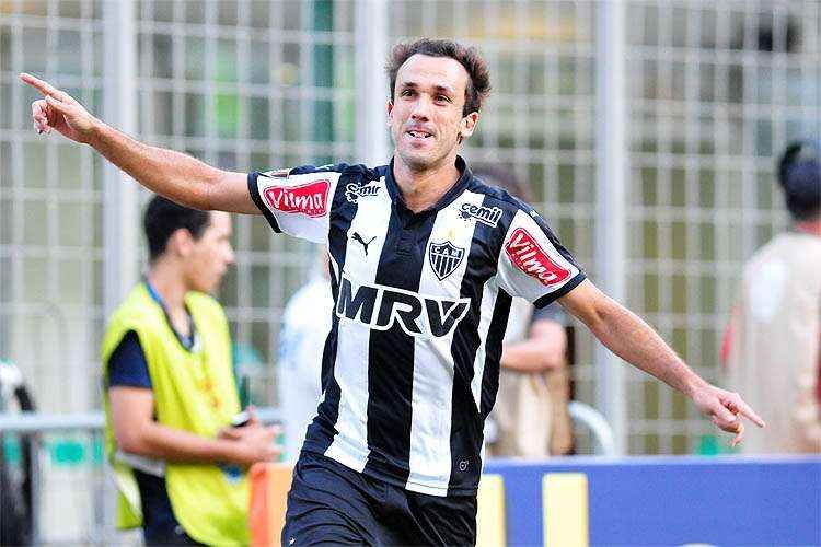 Thiago Ribeiro, atacante (foto: Alexandre Guzanshe / EM DA PRESS)