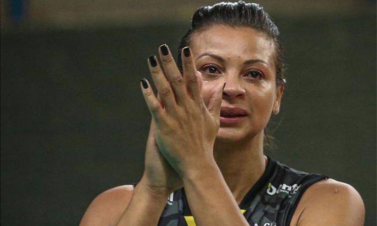 Walewska jogou no Praia Clube ao lado de Claudinha (foto: Reprodução/Instagram)