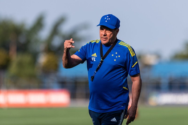 Vanderlei Luxemburgo treinou o Cruzeiro na Série B de 2021 (foto: Bruno Haddad/Cruzeiro)
