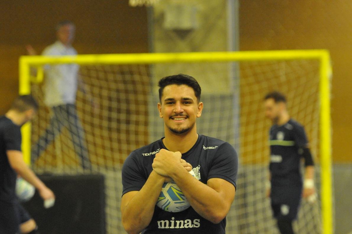 Anderson, goleiro do Minas (foto: Gladyston Rodrigues/EM/D.A)