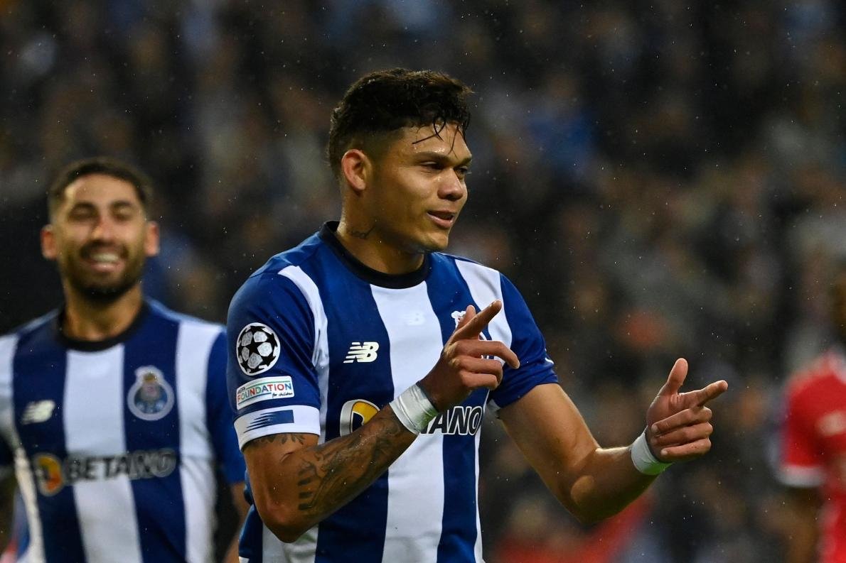 Evanilson, jogador do Porto (foto: MIGUEL RIOPA/AFP)