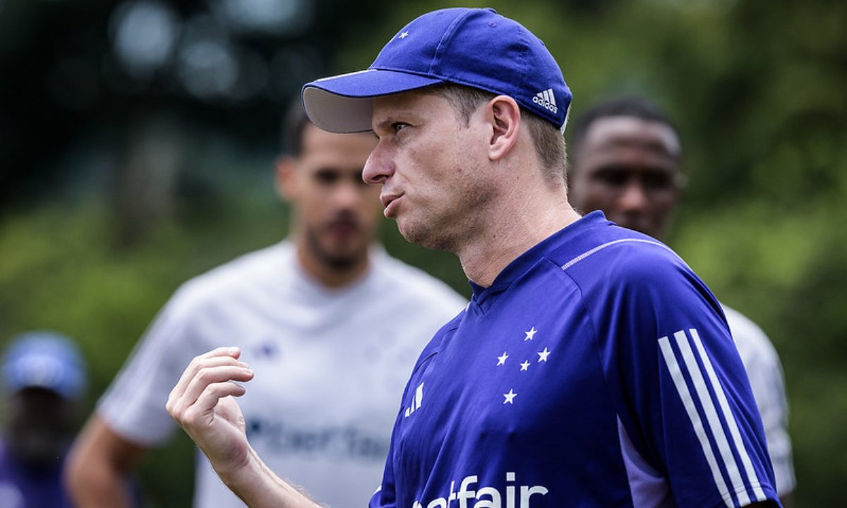 Fernando Seabra em treino do Cruzeiro (foto: Gustavo Aleixo/Cruzeiro)