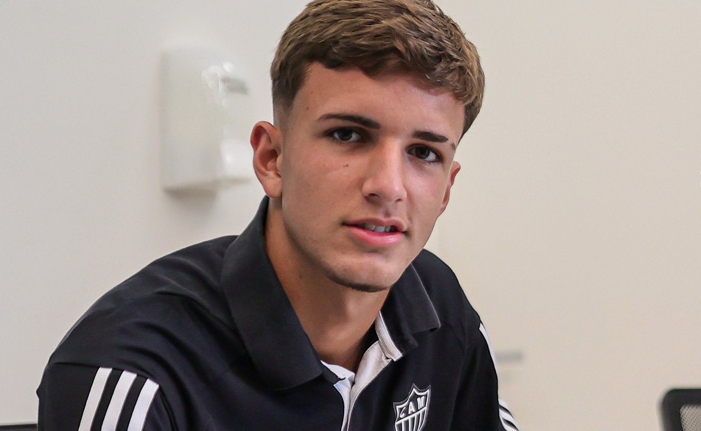 Mateus Iseppe, meia-atacante da base do Atlético (foto: Divulgação/Atlético)