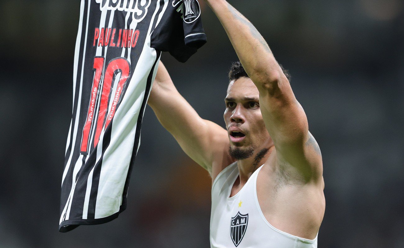 Paulinho comemora gol pelo Atlético na fase de grupos da Copa Libertadores (foto: Pedro Souza/Atlético)