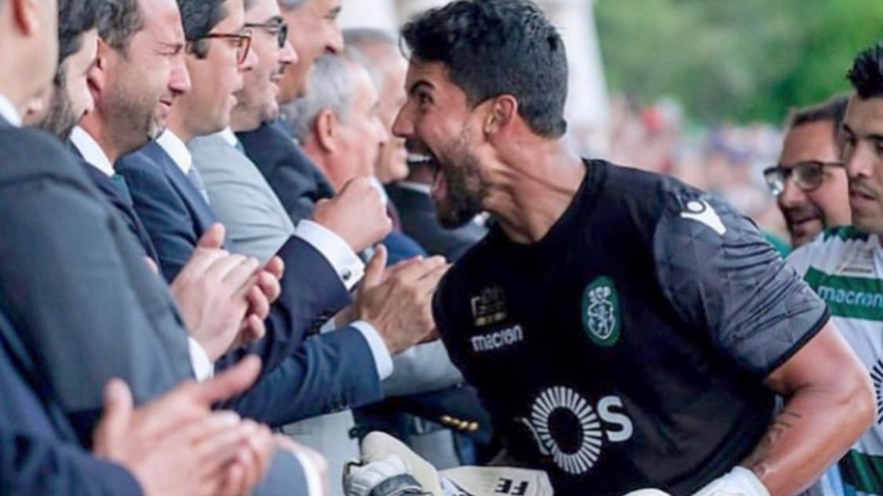 Renan Ribeiro com a camisa do Sporting (foto: Reprodução Instagram de Renan Ribeiro)