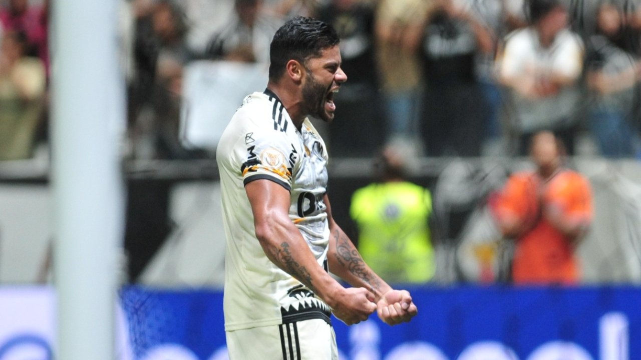 Hulk na vitória sobre o Fortaleza na Arena MRV (foto: Alexandre Guzanshe/EM/D.A Press)