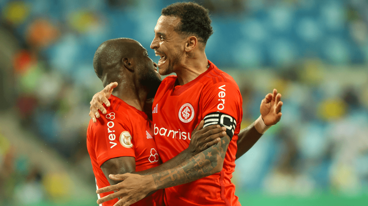 Enner Valencia e Alan Patrick, do Internacional (foto: Ricardo Duarte/Internacional)