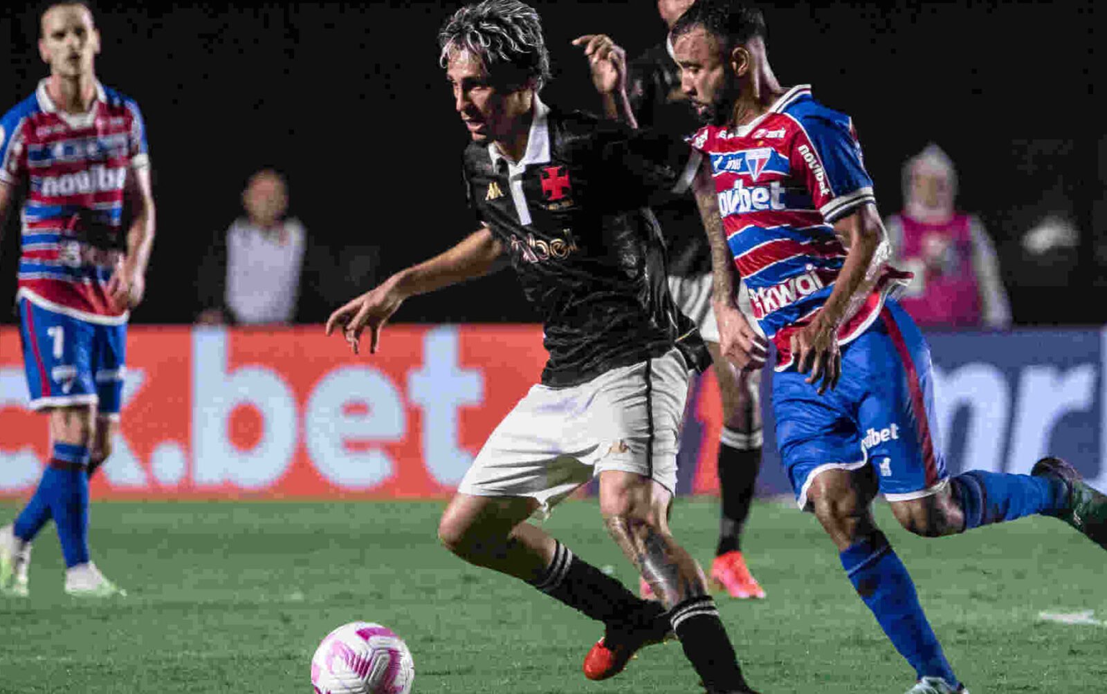 Marlon Gomes em partida do Vasco pelo Brasileirão (foto: Matheus Lima/Vasco)
