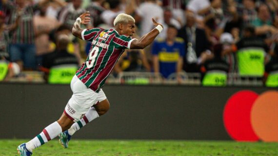 John Kennedy comemora gol do titulo tricolor (foto: Marcelo Gonçalves/Fluminense FC)