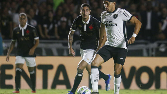 Jogadores de Vasco e Botafogo (foto: Foto: Vitor Silva/Botafogo)