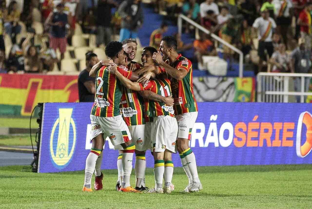 Jogadores do Sampaio Corrêa (foto: Ronald Felipe/Sampaio Corrêa)