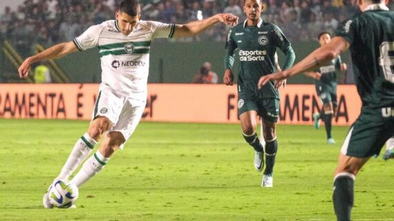 São Paulo x Coritiba: onde assistir, escalações e horário do jogo