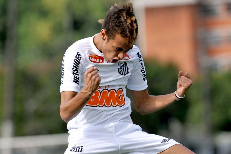 Neymar comemora gol pelo Santos (foto: Ivan Storti/Santos FC)