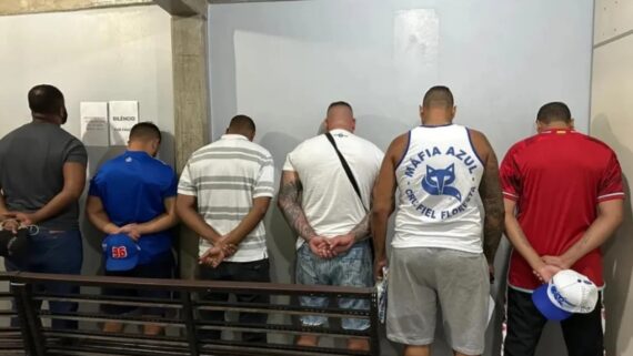 Integrantes de organizadas do Cruzeiro serão monitorados por tornozeleira eletrônica (foto: MPMG/Divulgação)