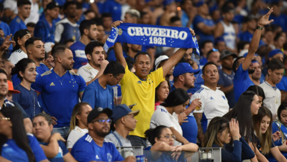 Torcida do Cruzeiro no Mineirão (foto: Ramon Lisboa/EM/D.A.Press)