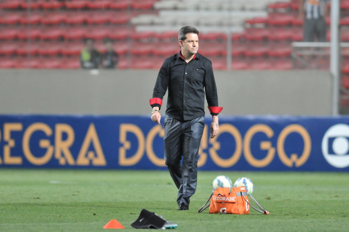 Argel Fucks, ex-treinador do ABC (foto: Rodrigo Clemente/EM)