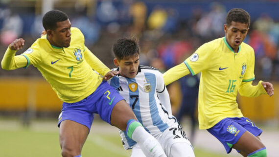Brasil e Argentina farão clássico pela Copa do Mundo sub-17 (foto: Rafael Ribeiro/CBF)