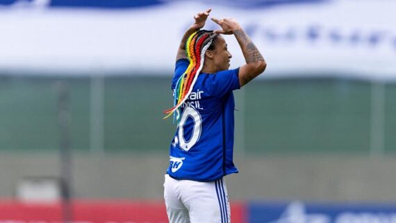 Byanca Brasil, atacante do Cruzeiro (foto: Divulgação/Cruzeiro)