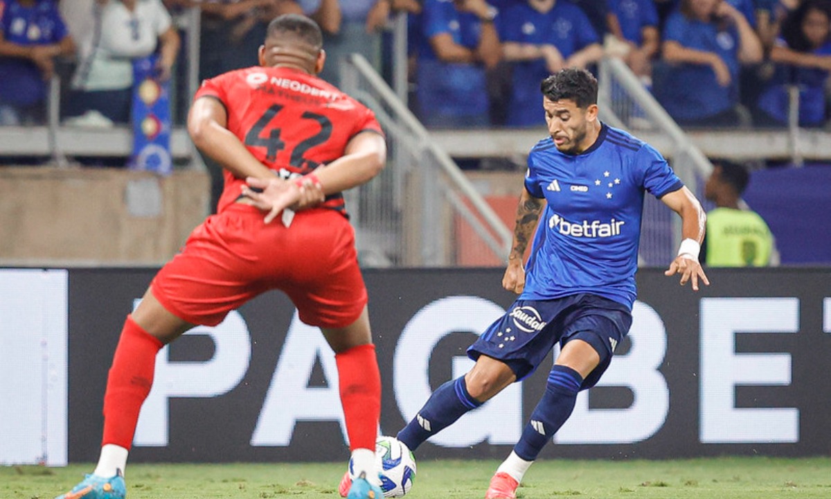 Cruzeiro pode acertar a contratação do lateral Wesley Gasolina