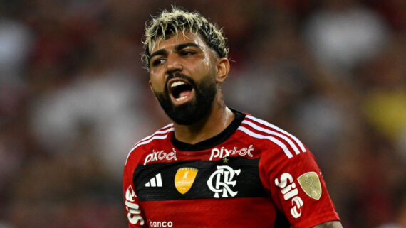 Gabigol em partida pelo Flamengo (foto: MAURO PIMENTEL/AFP)