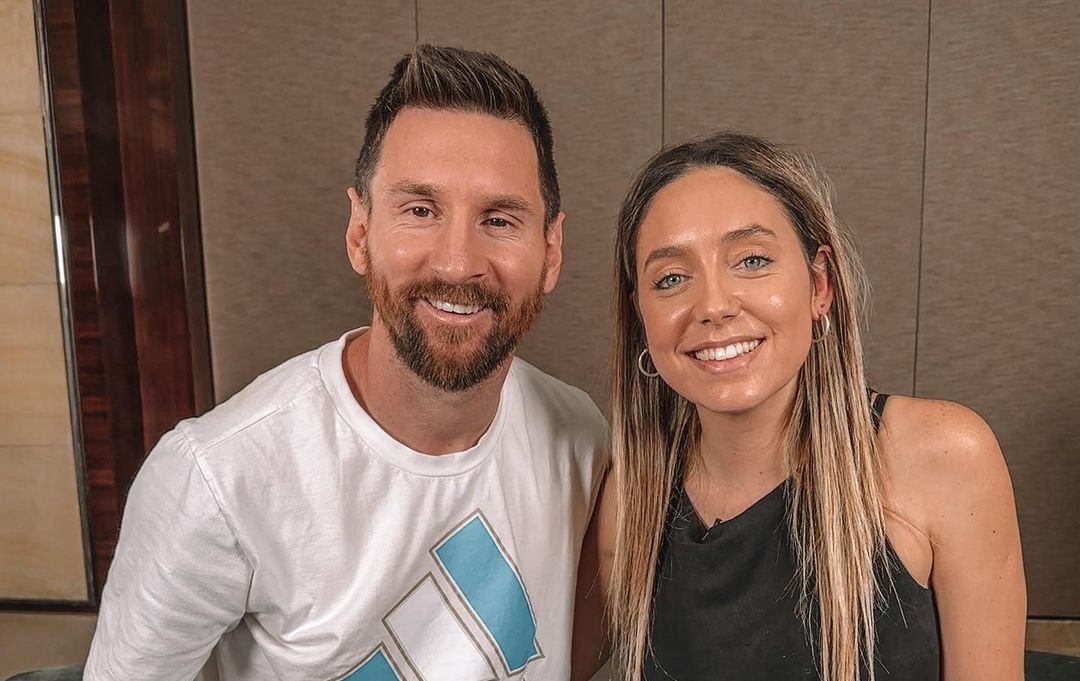 Messi ao lado de Sofía Martinez (foto: Reprodução/Redes sociais)