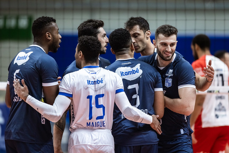 Minas estreia com vitória no Mundial de Clubes de vôlei masculino