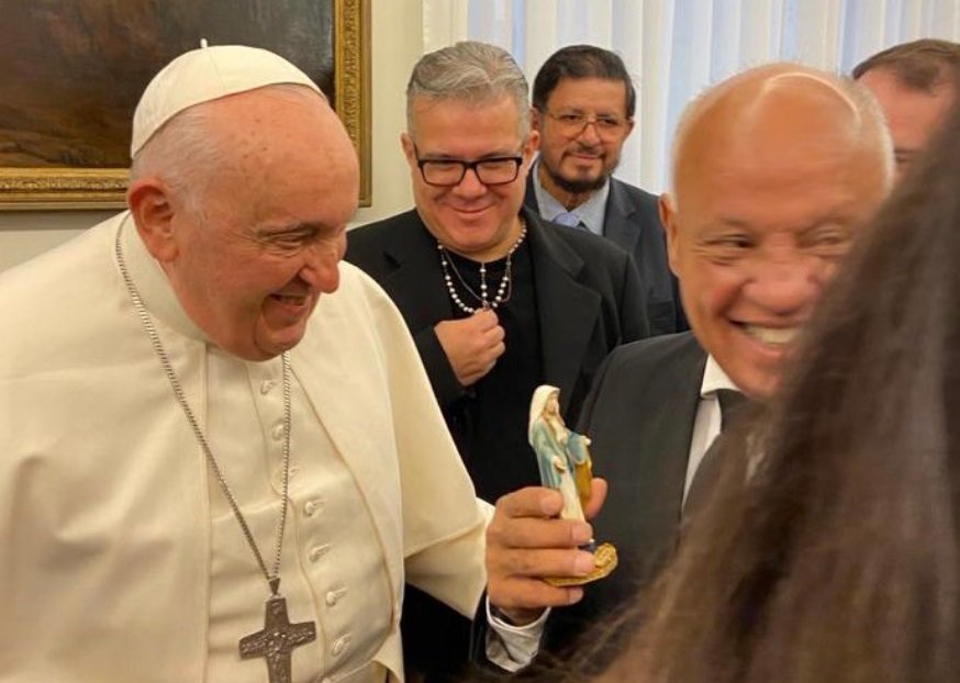 Papa e Reinaldo - (foto: Reprodução / Arquivo Pessoal)