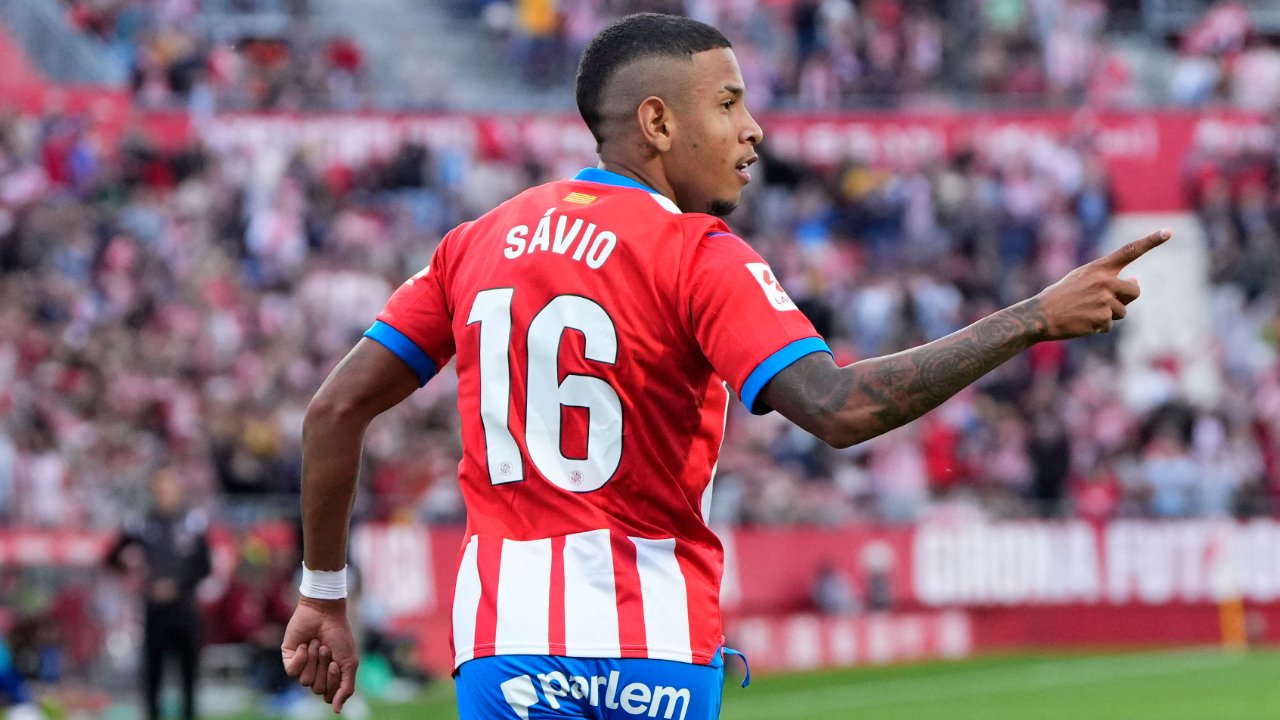 Savinho, atacante do Girona (foto: PAU BARRENA/AFP)