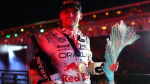 Max Verstappen, piloto holandês, comemora vitória no GP de Las Vegas (foto: Reprodução/Twitter/F1)
