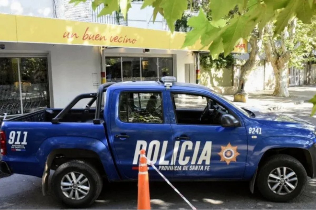 Carro da polícia da Argentina (foto: Reprodução)