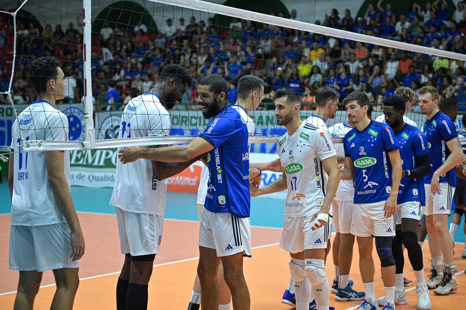 Cruzeiro e Minas são os representantes do Brasil no Mundial de Clubes de Vôlei (foto: Agência i7/Cruzeiro)