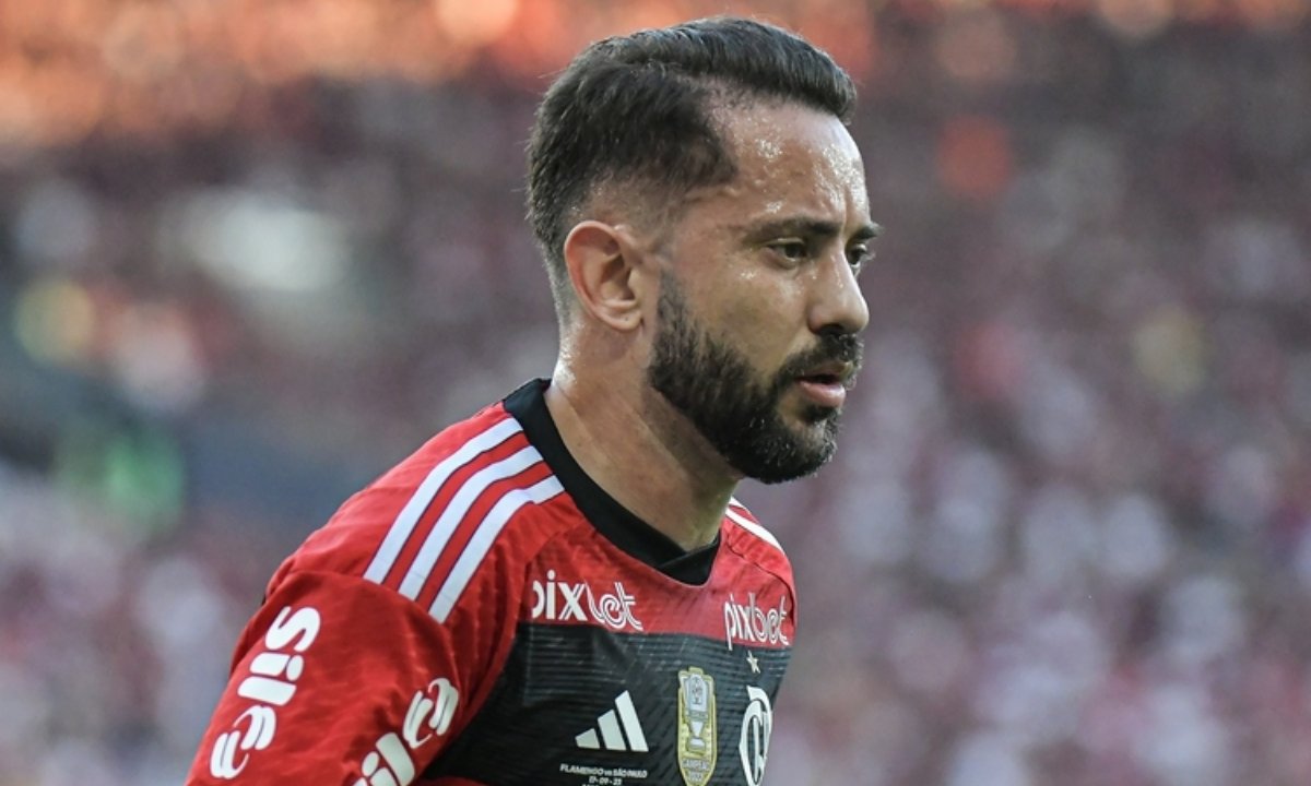 Everton Ribeiro, do Flamengo (foto: Marcelo Cortes/Flamengo)