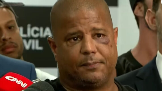 Marcelinho Carioca após sequestro (foto: Reprodução Record TV News)
