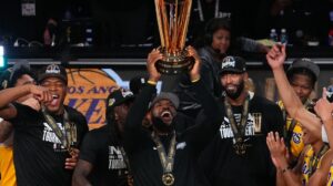 Los Angeles Lakers se tornou o primeiro campeão da Copa NBA - Crédito: 