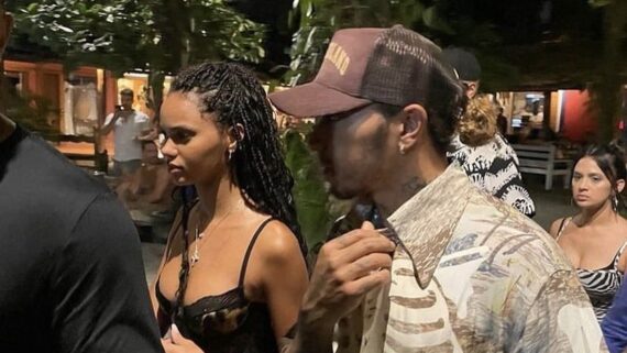 Lewis Hamilton foi visto em Trancoso, na Bahia, ao lado da modelo brasileira Juliana Nalú (foto: Redes sociais/Reprodução)