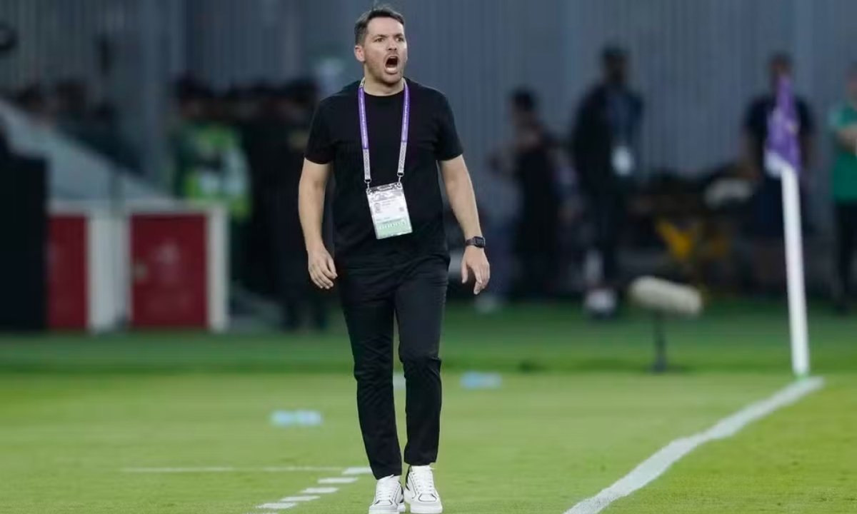 Nicolás Larcamón pelo León, do México (foto: Divulgação/León)