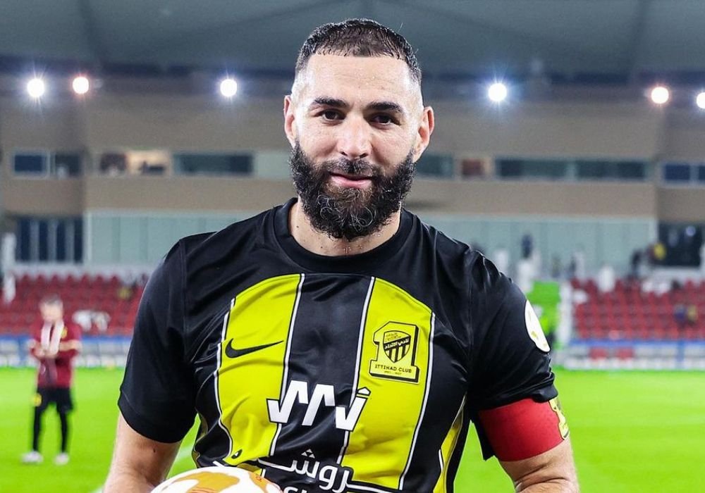 Benzema no Al-Ittihad (foto: Divulgação/Al-Ittihad)